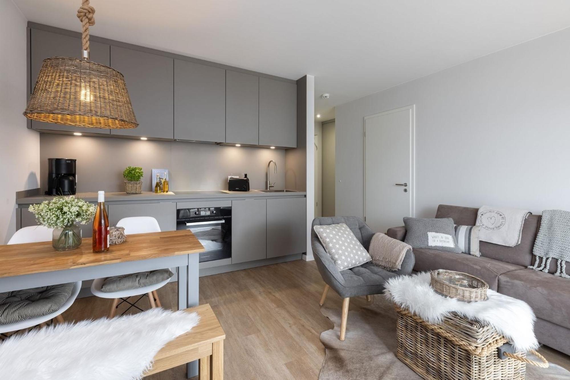 Wohnung 6- Liebefeld เกรอมิทซ์ ภายนอก รูปภาพ